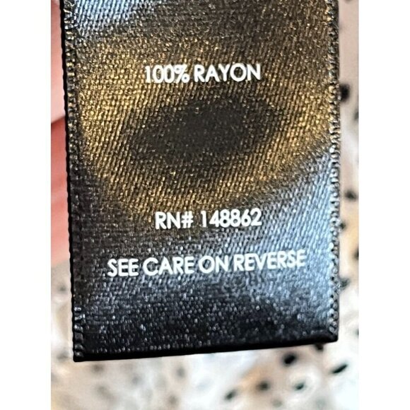 Torrid Women Top Size 5X White Round Neck Black Polka Dot Ruched Sleeve Plus 28 - Picture 9 of 12